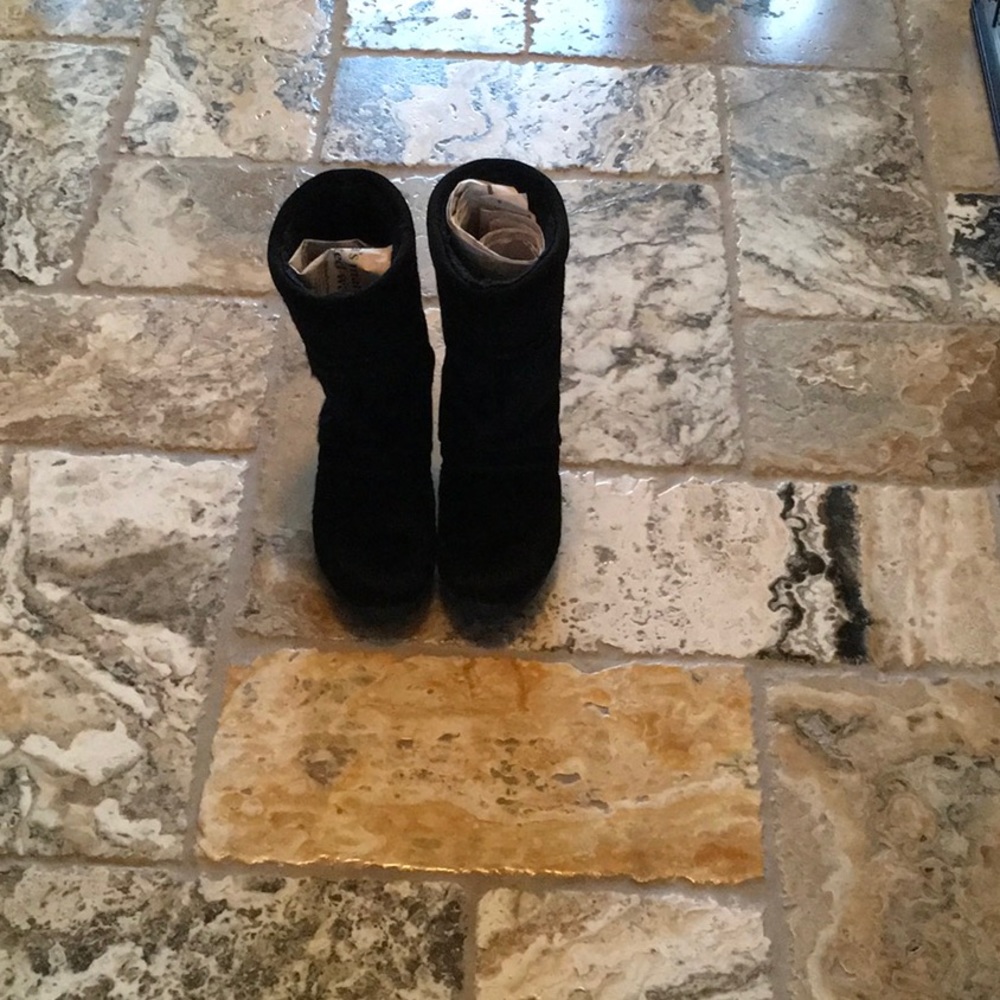 Ladies boots